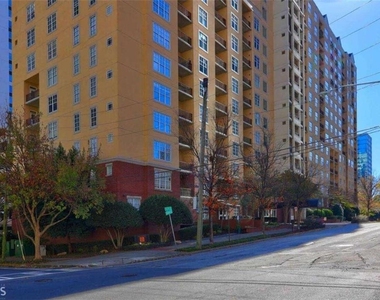 1101 Juniper Street - Photo Thumbnail 21