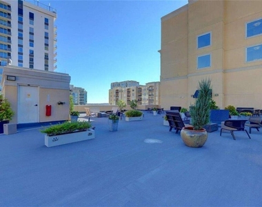 1101 Juniper Street - Photo Thumbnail 25