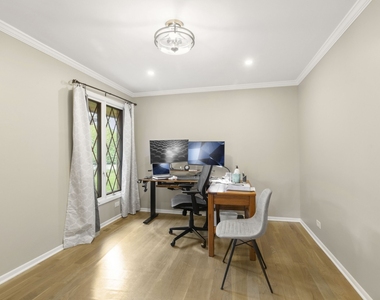 2653 N Bradford Drive - Photo Thumbnail 5