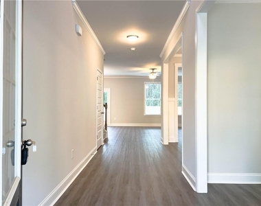 3626 Lockaby Way - Photo Thumbnail 2
