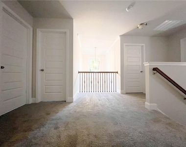 3626 Lockaby Way - Photo Thumbnail 28