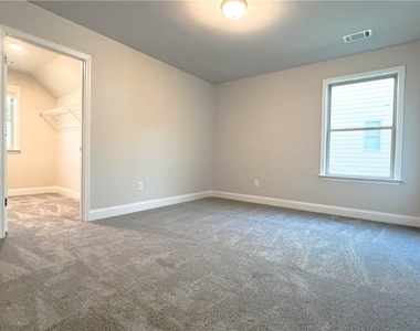3626 Lockaby Way - Photo Thumbnail 23