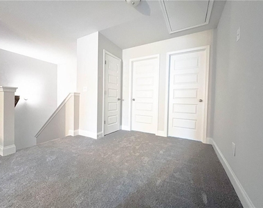3626 Lockaby Way - Photo Thumbnail 27