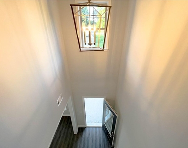 3626 Lockaby Way - Photo Thumbnail 12