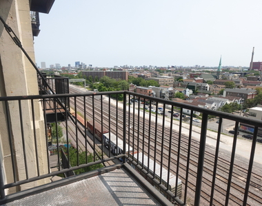 1550 S Blue Island Avenue - Photo Thumbnail 1