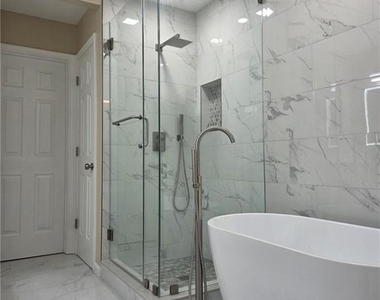 2424 Elkhorn - Photo Thumbnail 4