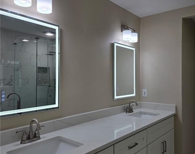 2424 Elkhorn - Photo Thumbnail 6
