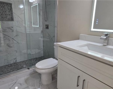 2424 Elkhorn - Photo Thumbnail 32