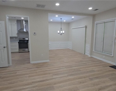 2424 Elkhorn - Photo Thumbnail 17