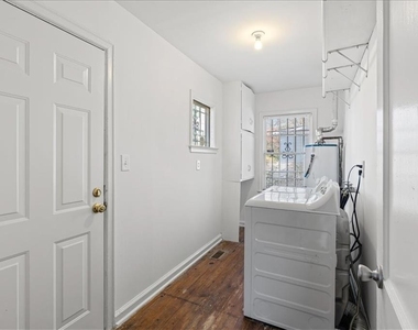 449 10th Street Nw - Photo Thumbnail 24