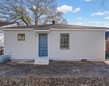 449 10th Street Nw - Photo Thumbnail 25