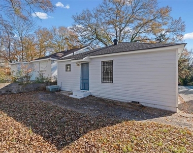 449 10th Street Nw - Photo Thumbnail 27