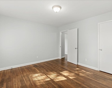 449 10th Street Nw - Photo Thumbnail 16