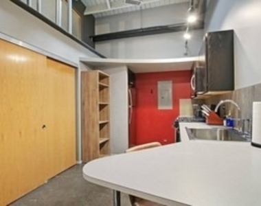 940 Pitner Avenue - Photo Thumbnail 7