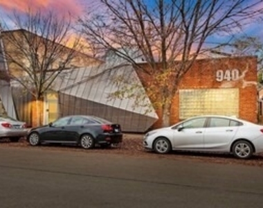 940 Pitner Avenue - Photo Thumbnail 13