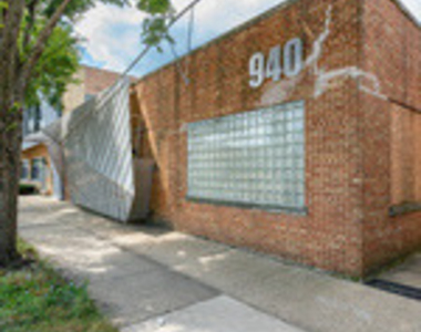 940 Pitner Avenue - Photo Thumbnail 16