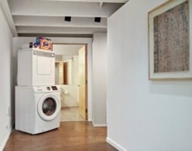 940 Pitner Avenue - Photo Thumbnail 10