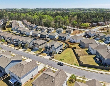 3605 Broadwick Lane - Photo Thumbnail 28