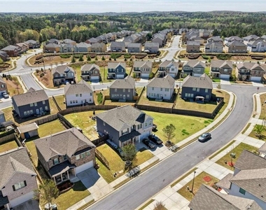 3605 Broadwick Lane - Photo Thumbnail 32