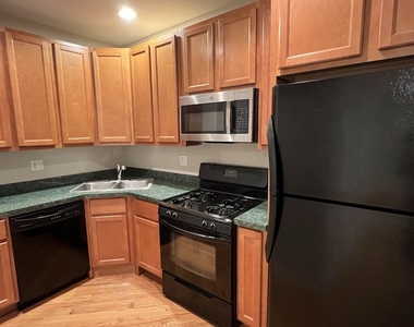 6507 N Hamilton Avenue - Photo Thumbnail 1
