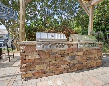 7150 W Peachtree Dunwoody Road - Photo Thumbnail 30