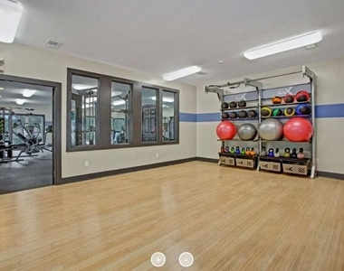 7150 W Peachtree Dunwoody Road - Photo Thumbnail 28