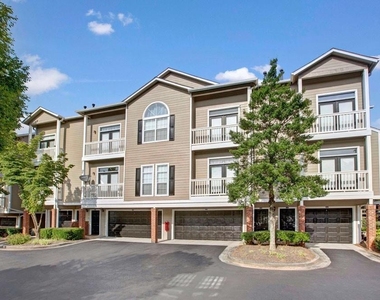 7150 W Peachtree Dunwoody Road - Photo Thumbnail 18