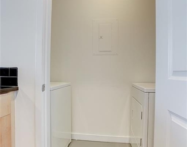 3324 Peachtree Road Ne - Photo Thumbnail 10