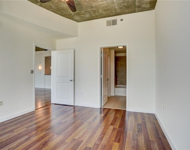 3324 Peachtree Road Ne - Photo Thumbnail 16