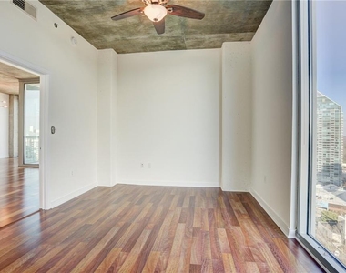 3324 Peachtree Road Ne - Photo Thumbnail 23