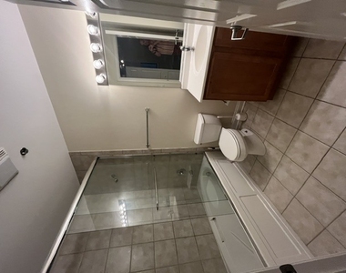 8 W Monroe Street - Photo Thumbnail 12