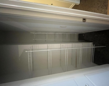8 W Monroe Street - Photo Thumbnail 14