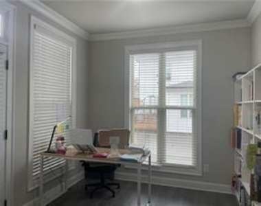 205 Bedford Alley - Photo Thumbnail 6