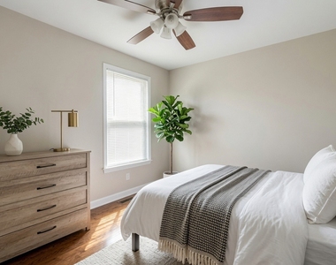 533 W Wrightwood Avenue - Photo Thumbnail 6