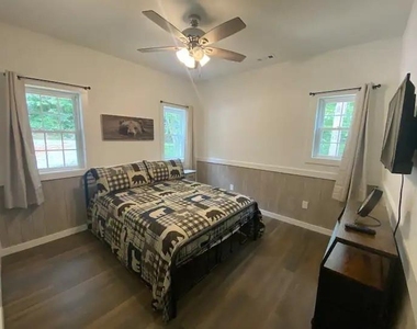 271 Elmwood Circle - Photo Thumbnail 17