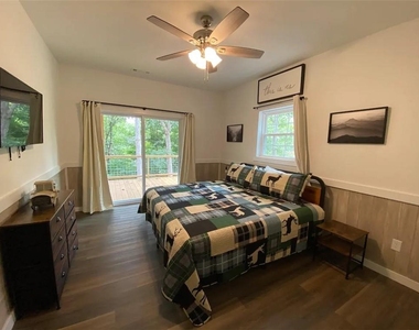 271 Elmwood Circle - Photo Thumbnail 12