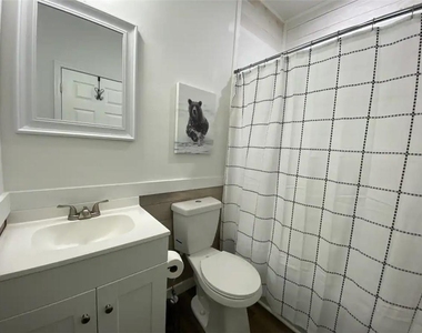 271 Elmwood Circle - Photo Thumbnail 16
