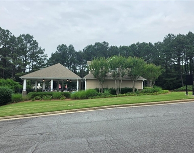 172 Stoneforest Drive - Photo Thumbnail 23