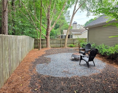 172 Stoneforest Drive - Photo Thumbnail 20