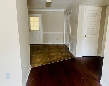 493 Stone Mountain Street - Photo Thumbnail 3