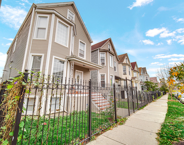 2951 N Allen Street - Photo Thumbnail 20