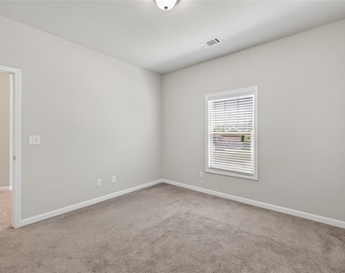 2168 Lakeview Bend Way - Photo Thumbnail 19