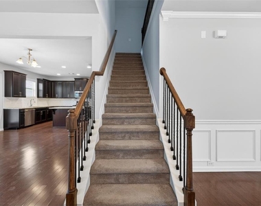 2168 Lakeview Bend Way - Photo Thumbnail 12