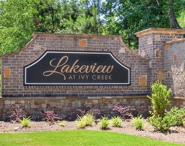 2168 Lakeview Bend Way - Photo Thumbnail 32