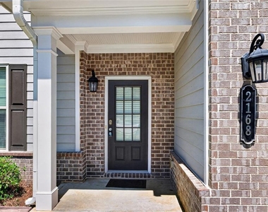 2168 Lakeview Bend Way - Photo Thumbnail 2