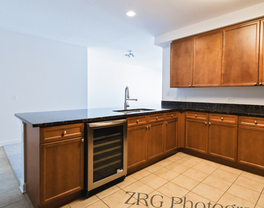 300 Anthony Avenue - Photo Thumbnail 18