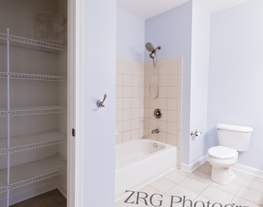 300 Anthony Avenue - Photo Thumbnail 9