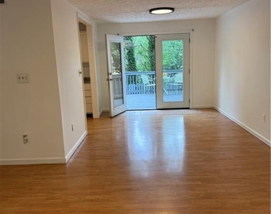 10415 Plantation Bridge Drive - Photo Thumbnail 7