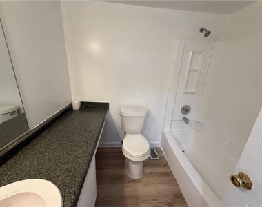 10415 Plantation Bridge Drive - Photo Thumbnail 11