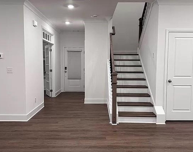 2780 Westgate Park Drive - Photo Thumbnail 6